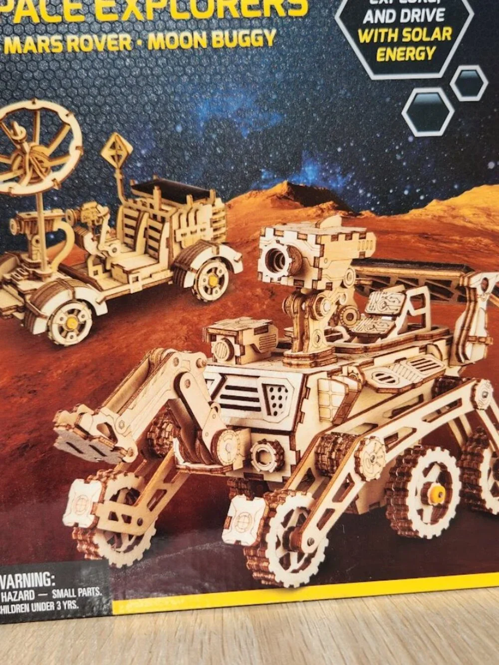 NEW NATIONAL GEOGRAPHIC Solar Model Kit Wooden 3D Puzzle Models NASA Space Explo